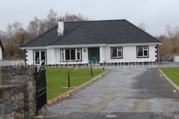 Ensuite room available
